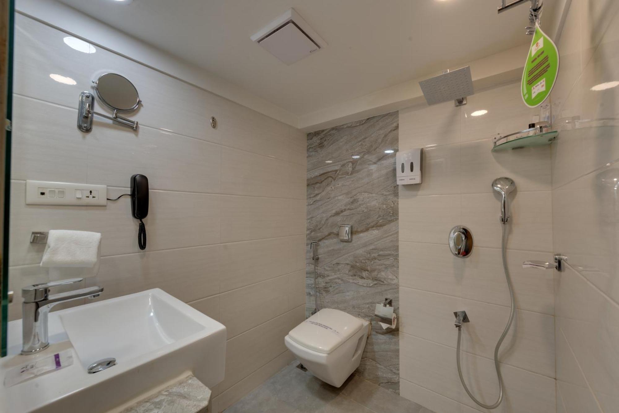 Hotel Suba Galaxy Βομβάη Εξωτερικό φωτογραφία
