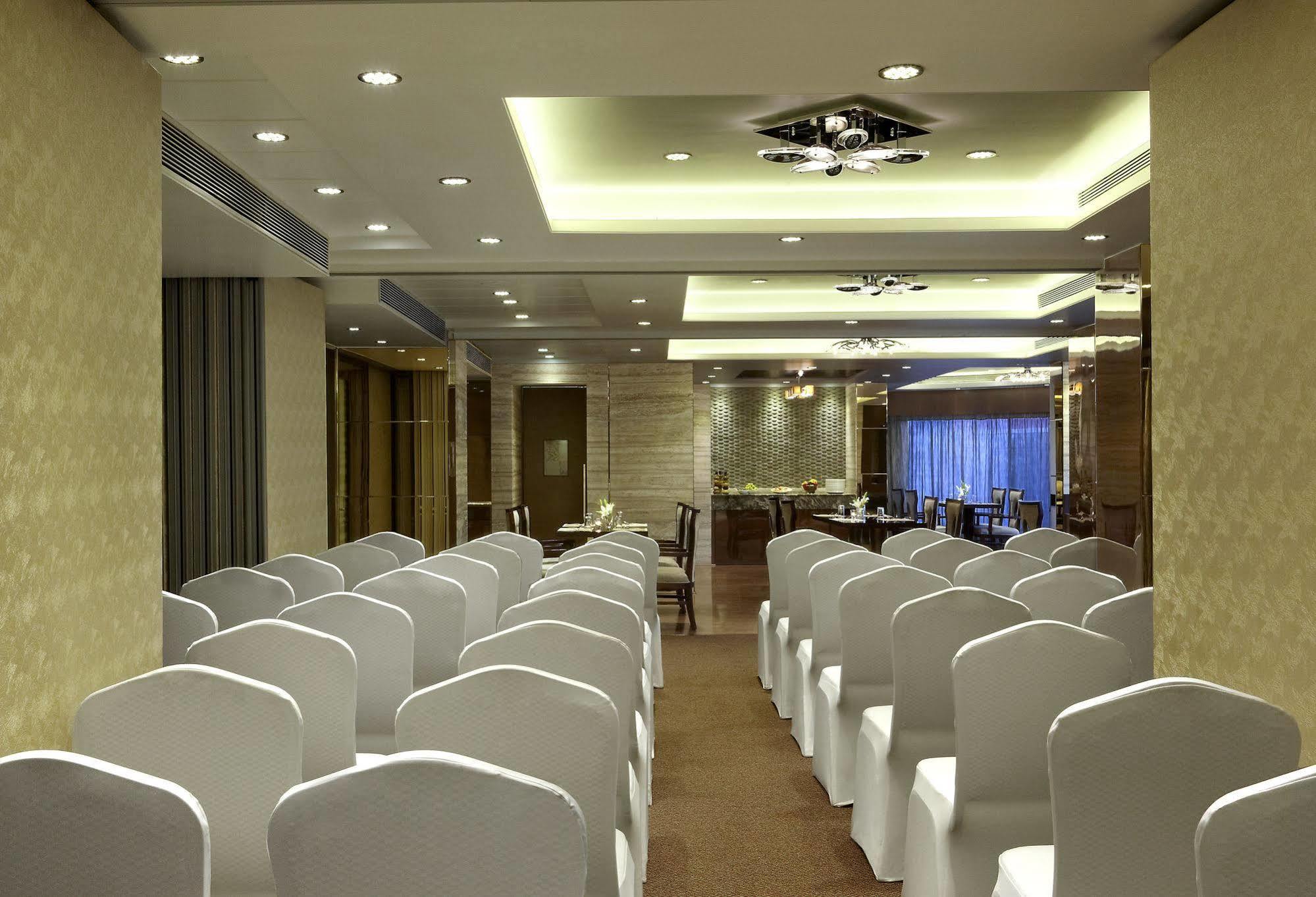 Hotel Suba Galaxy Βομβάη Εξωτερικό φωτογραφία